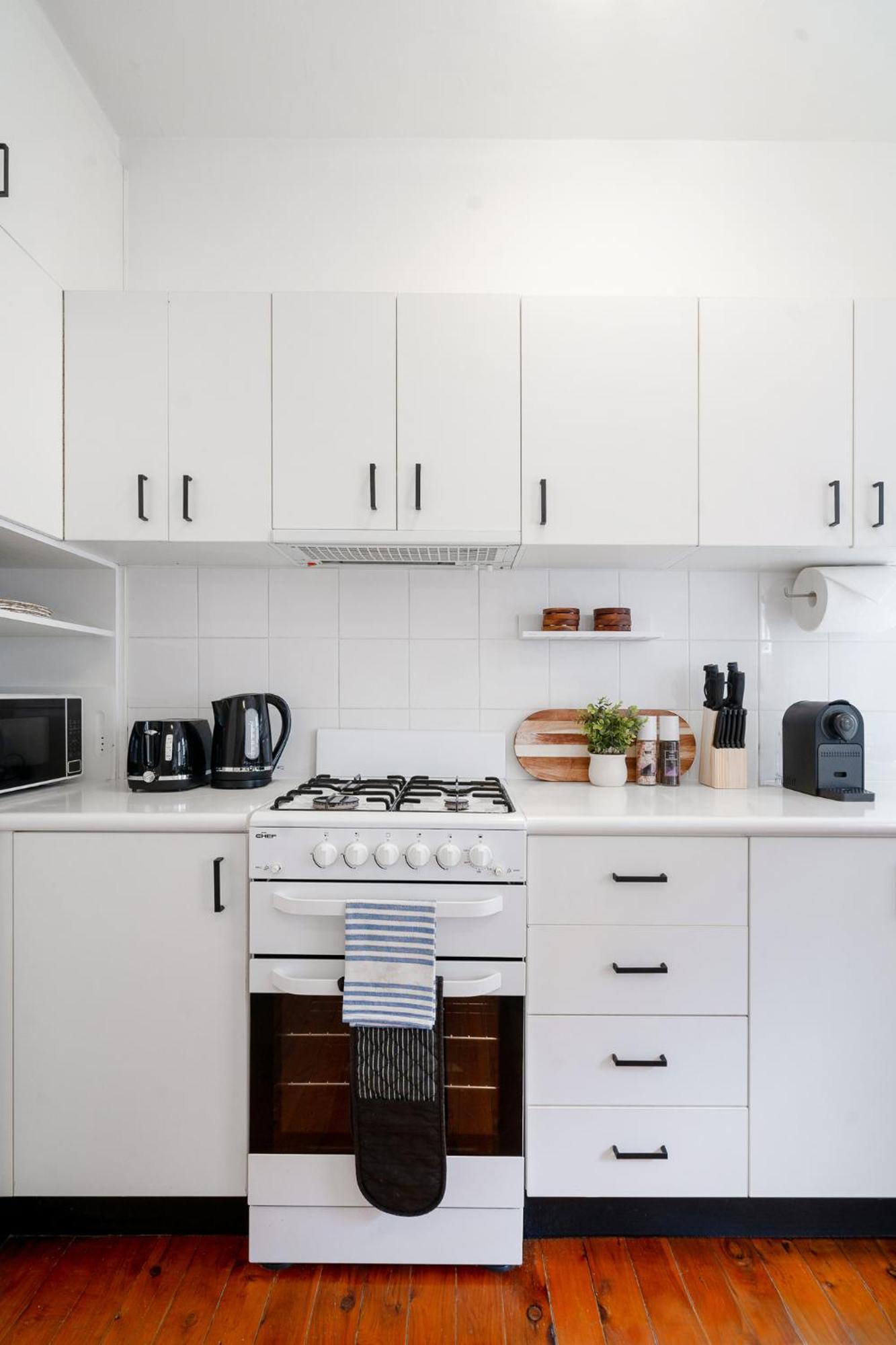 Bellevue Hill 3br Escape With Full Kitchen Apartment *